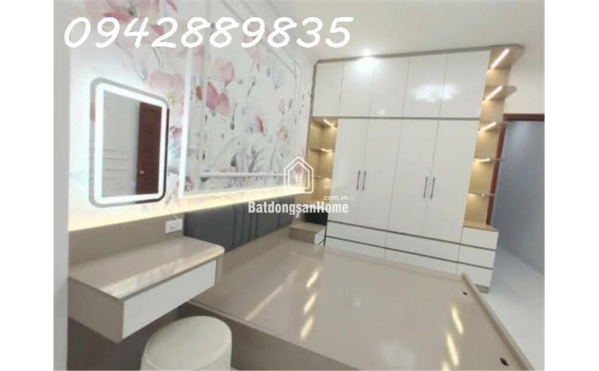 bán ngôi nhà Quang Tiến, Đại Mỗ, Nam Từ Liêm, 73m x 5T MT 4.5m còn mới koong, chỉ 90tr/m2